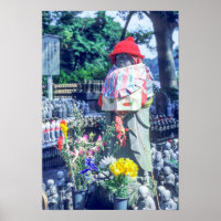Mönchsstatue Jizo mit Bib und Hut