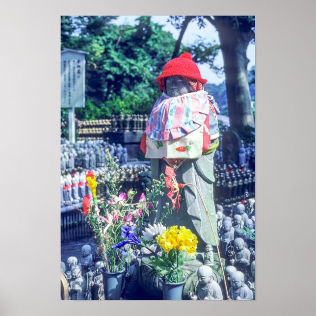 Mönchsstatue Jizo mit Bib und Hut Poster (Vorne)
