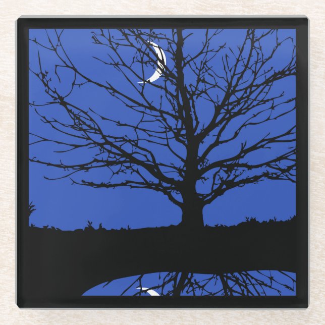 Mond mit Baum, Kobalt-Blau, Schwarzweiss Glasuntersetzer (Vorderseite)