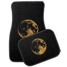 Mond mit Goldstruktur auf dunklem Schwarz