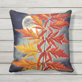 Mond und Blätter Kissen