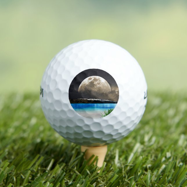 Mond und Strand Golfball (Insitu T-Shirt)