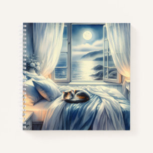 Mondbeschienenes Küsten-Schlafzimmer mit schlafend Notizbuch