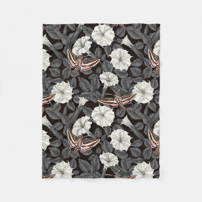 Mondblumen und Sphinx 2 Fleecedecke (Vorderseite)