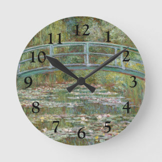 Monet Kunst-Brücke über einem Teich der Runde Wanduhr
