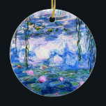 Monet Pink Water Lilies Keramik Ornament<br><div class="desc">Ein Monet-Rosa-Seerosen-Ornament mit schönen rosa Seerosen,  die in einem ruhigen,  blauen Teich mit Lilienpolstern schwimmen. Ein großartiges Monet-Geschenk für die Liebhaber von Impressionismus und französischer Kunst.</div>