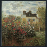 Monet's Garden in Argenteuil von Claude Monet Serviette<br><div class="desc">Der Artist's Garden in Argenteuil (Eine Ecke des Gartens mit Dahlias) (1873) von Claude Monet ist ein Vintager Impressionismus feiner Kunst Blumenmalerei. Ein Landhaus liegt im Hintergrund. Ein Paar in der Liebe geht vorbei an einem romantischen Frühlingsgarten mit blühenden Rose und anderen Blume. Über den Künstler: Claude Monet (1840-1926) war...</div>