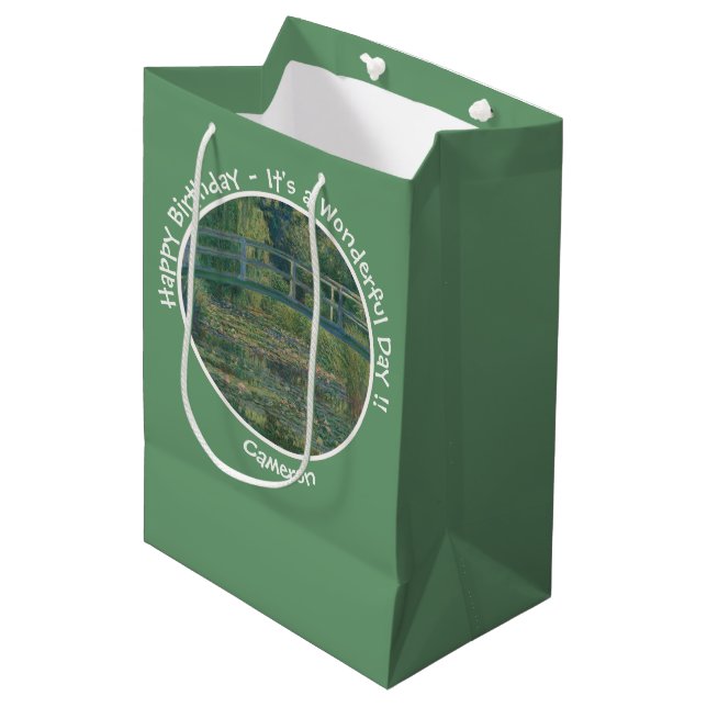 Monets Party Water-Lily Pond und Footbridge Mittlere Geschenktüte (Vorderseite Schrägansicht)