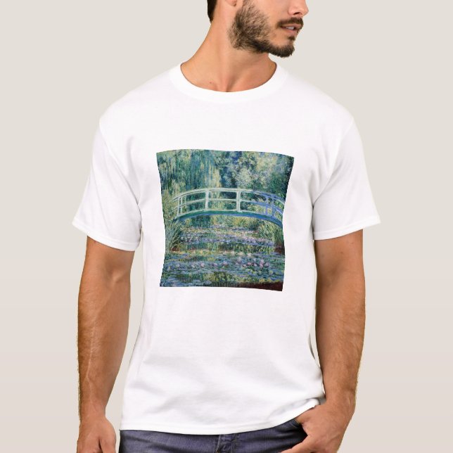 Monets Water Lilies und Japanische Brücke T-Shirt (Vorderseite)
