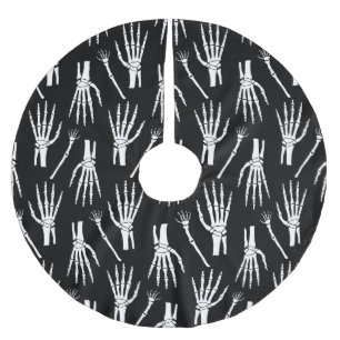 Monochrom-Knochen-Halloween-Muster Polyester Weihnachtsbaumdecke