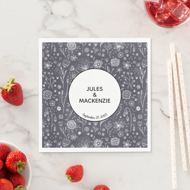 Monochrome Blume Chalkboard Modern Serviette (Beispiel)