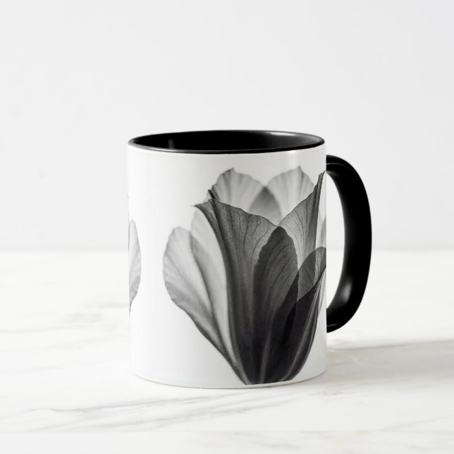 Monochrome botanical fine art photograph tasse (VorderseiteRechts)