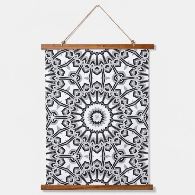 Monochrome Geometric Mandala Bloom Wandteppich Mit Holzrahmen (Vorderseite)