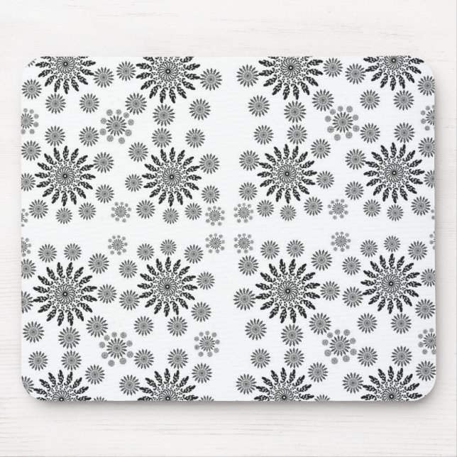 ​Monochrome Mandala Symphony: Modern Geometric Pat Mousepad (Vorne)
