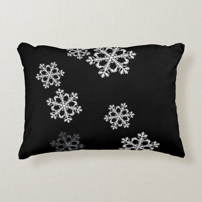 Monochrome Minimalistisch Snowflake Weihnachtsmust Dekokissen (Vorderseite)