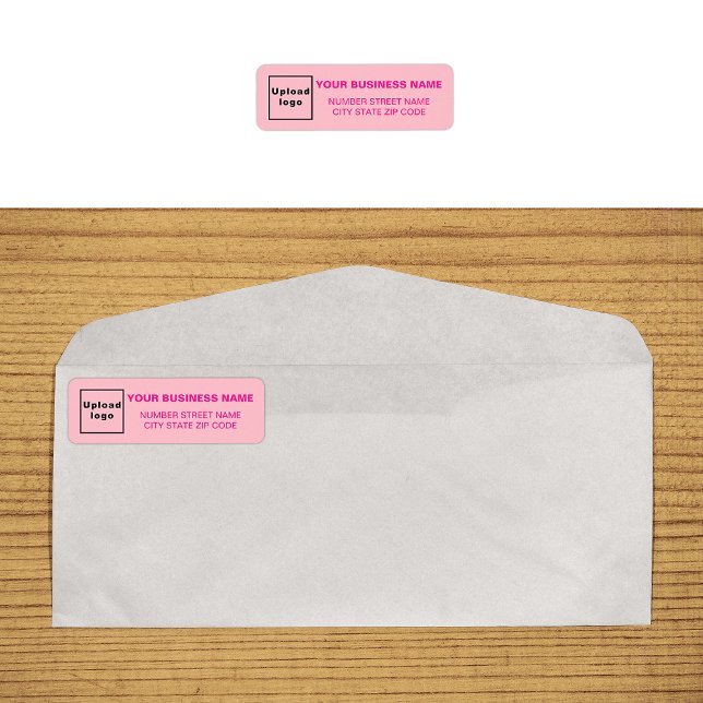 Monochrome rosa Rücksendeadresse (Monochrome pink return address label on envelope)