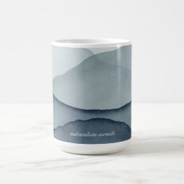 Monochrome Wasserfarben Berge Kaffeetasse
