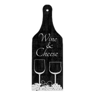 Monochrome Wein- und Käsepaddel Schneidebrett