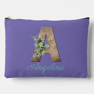 Monogram A wood letter red flower light violet Zubehörtasche