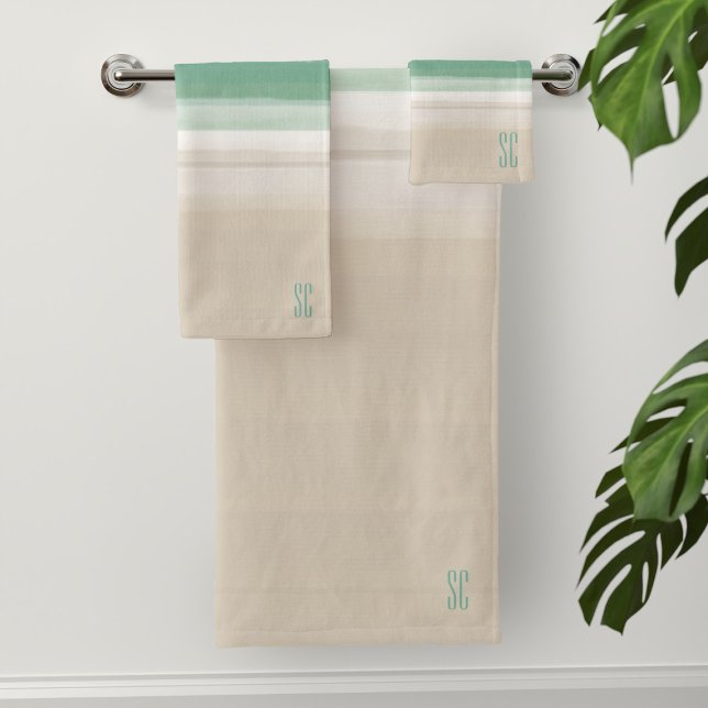 Monogram Beach Watercolor Ocean Modern Sand Badhandtuch Set (A serene ocean beach scene bath towel set with your initials)
