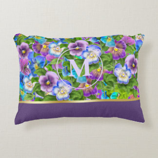 Monogram Birthday Pansy Violet Blume Wasserfarbe Dekokissen