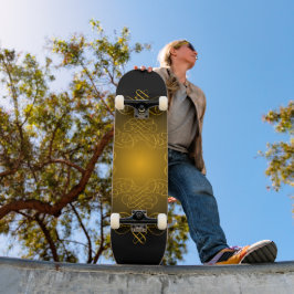 Monogram Black and Gold mit dekorativen Elementen Skateboard