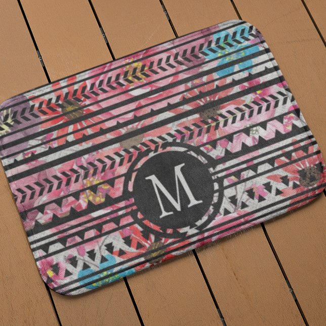 Monogram Black Pink Blue Aztec Floral Pattern Badematte (Von Creator hochgeladen)