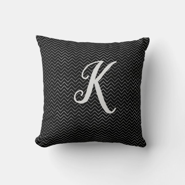 Monogram Black und Silver Glitzer Zickzack Kissen (Vorderseite)