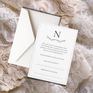 Monogram Black & White Modern RSVP Karte