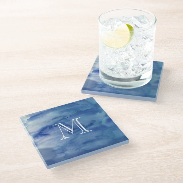 Monogram Blue Abstrakt Water Art Glasuntersetzer (Schrägansicht)