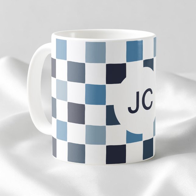 Monogram Checkered Blue White Modern Simple Kaffeetasse (Monogram Checkered Blue White Modern Simple Coffee Mug)