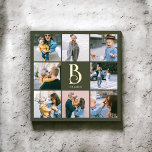 Monogram Chic Multi Foto Boho Green Foliendrucke<br><div class="desc">Fügen Sie Ihrer Wohngestaltung eine Touch Eleganz mit unserem personalisierten quadratischen Folienprint hinzu. Dieses exquisite Stück besticht durch eine Foto-Collage aus 6 quadratischen Fotos, die perfekt eingerichtet ist, um Ihre Lieblingsstifte zu präsentieren. In der Mitte des Drucks personalisieren Sie Ihr Monogramm in einem dekorativen, Vintagen Schriftart, gerendert in echte Folie,...</div>