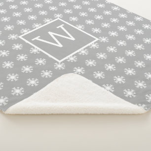 Monogram Christmas White Snow Crystal Grau Sherpadecke