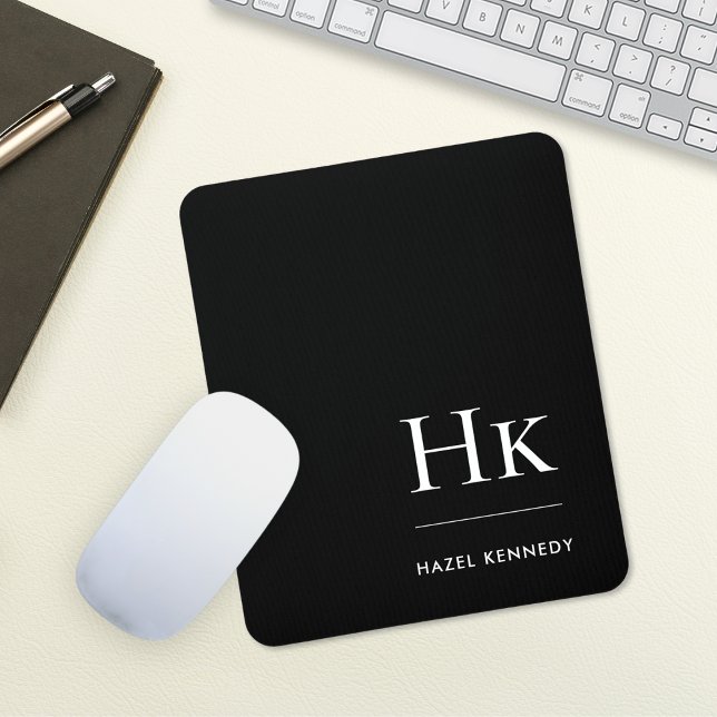 Monogram Classic Elegant Schwarz-weiße Initials Mousepad (Von Creator hochgeladen)