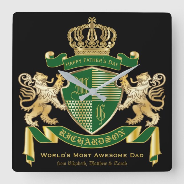 Monogram Coat of Arms Green Gold Lion Crown Emblem Quadratische Wanduhr (Vorderseite)