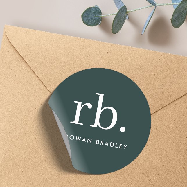 Monogram Dark Green Modern Minimalistisch Runder Aufkleber (Von Creator hochgeladen)