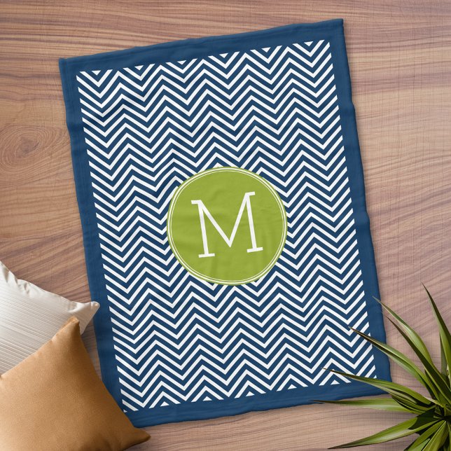 Monogram des Navy Blue and Lime Green Chevrons Sin Fleecedecke (Personalized Fleece Blanket)