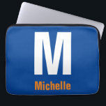 Monogram Eigenname Initial Modern Schlicht Minimal Laptopschutzhülle<br><div class="desc">Sie können die Informationen mit Ihren persönlichen Daten mit einfachen und nützlichen Bearbeitungs-Tools ändern. So haben Sie ein Produkt, das völlig einzigartig für Sie ist.</div>