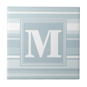 Monogram Eisblauer Streifen Fliese