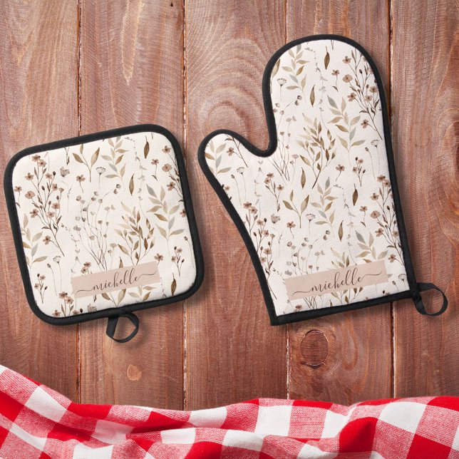 Monogram Eleganine Watercolor Brown Floral Ofenhandschuh & Topflappen-Set (Close up)