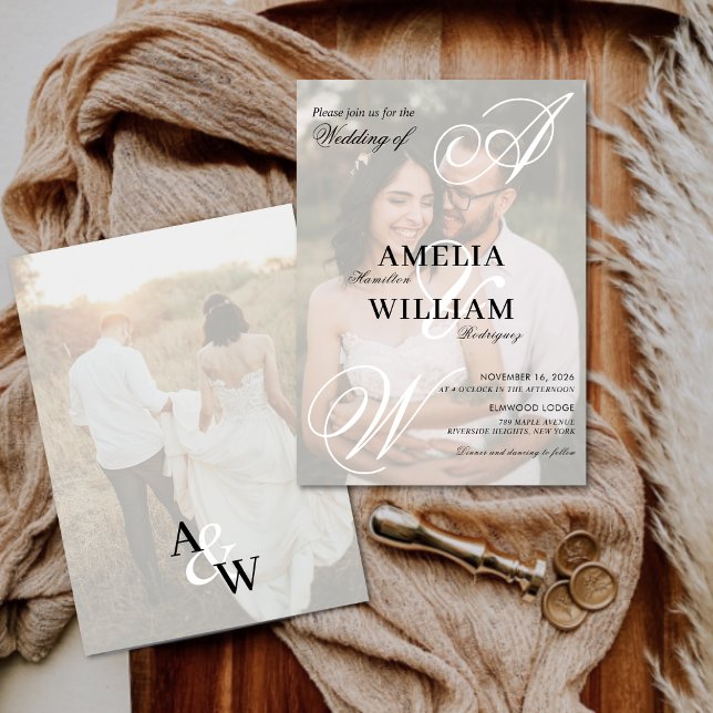 Monogram Elegant Script Names Foto Wedding Einladung (Von Creator hochgeladen)