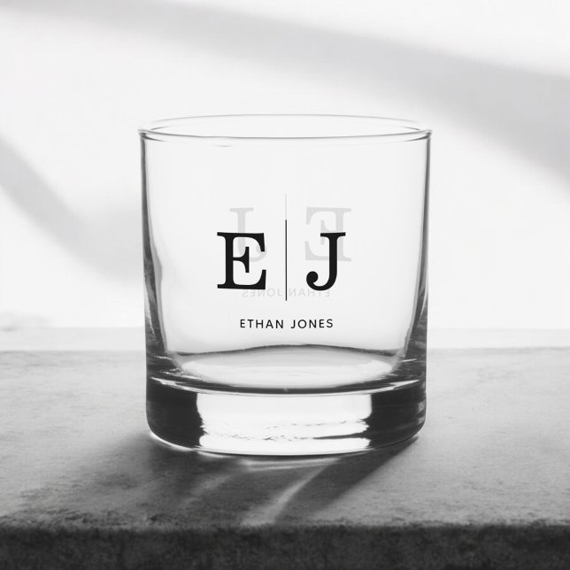 Monogram Elegant Simple Whiskey Glass Whiskyglas (Von Creator hochgeladen)