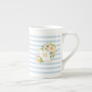 Monogram Floral Chic Pastellblauer Streifen Prozellantasse