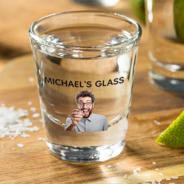 Monogram-Foto-Geschenk für benutzerdefinierten Nam Schnapsglas (Von Creator hochgeladen)