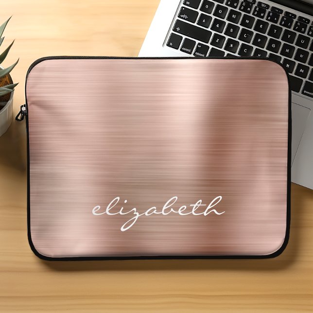 Monogram für moderne Rose Gold Metallic Handschrif Laptopschutzhülle (Von Creator hochgeladen)