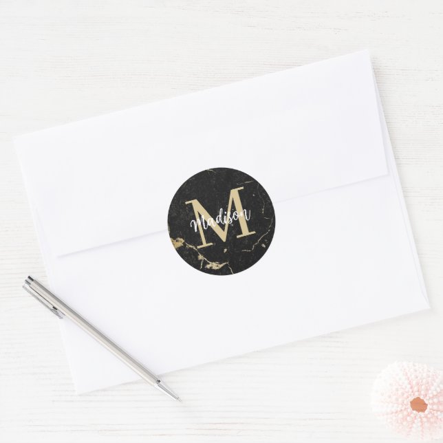 Monogram Gold Black Marble Runder Aufkleber (Umschlag)