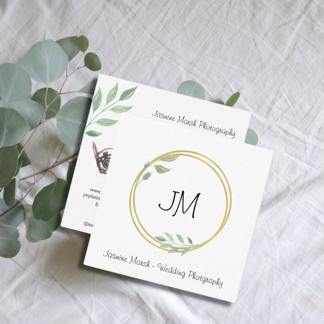 Monogram Gold Frame Fotograf QR im Hochzeitstil Quadratische Visitenkarte (Von Creator hochgeladen)