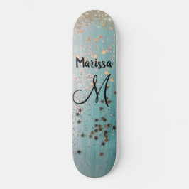 Monogram Gold Stars Glitzer auf Aquamarin Skateboard