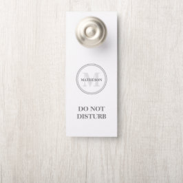 Monogram Grey white Hotel Guest stört Doo nicht Türanhänger