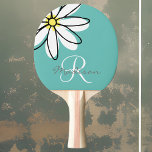 Monogram Hübsch Doodle Daisy Blume Tischtennis Schläger<br><div class="desc">Dieses Design wurde durch digitale Kunst erstellt und kann personalisiert werden, indem Sie auf den Knopf Anpassen klicken und die Farbe ändern, einen Namen, Initialen oder Ihre Lieblingssprache hinzufügen. Kontaktieren Sie mich unter colorflowcreations@gmail.com , wenn Sie dieses Design für ein anderes Produkt haben möchten. Kaufen Sie meine originale abstrakte Acrylmalerei...</div>
